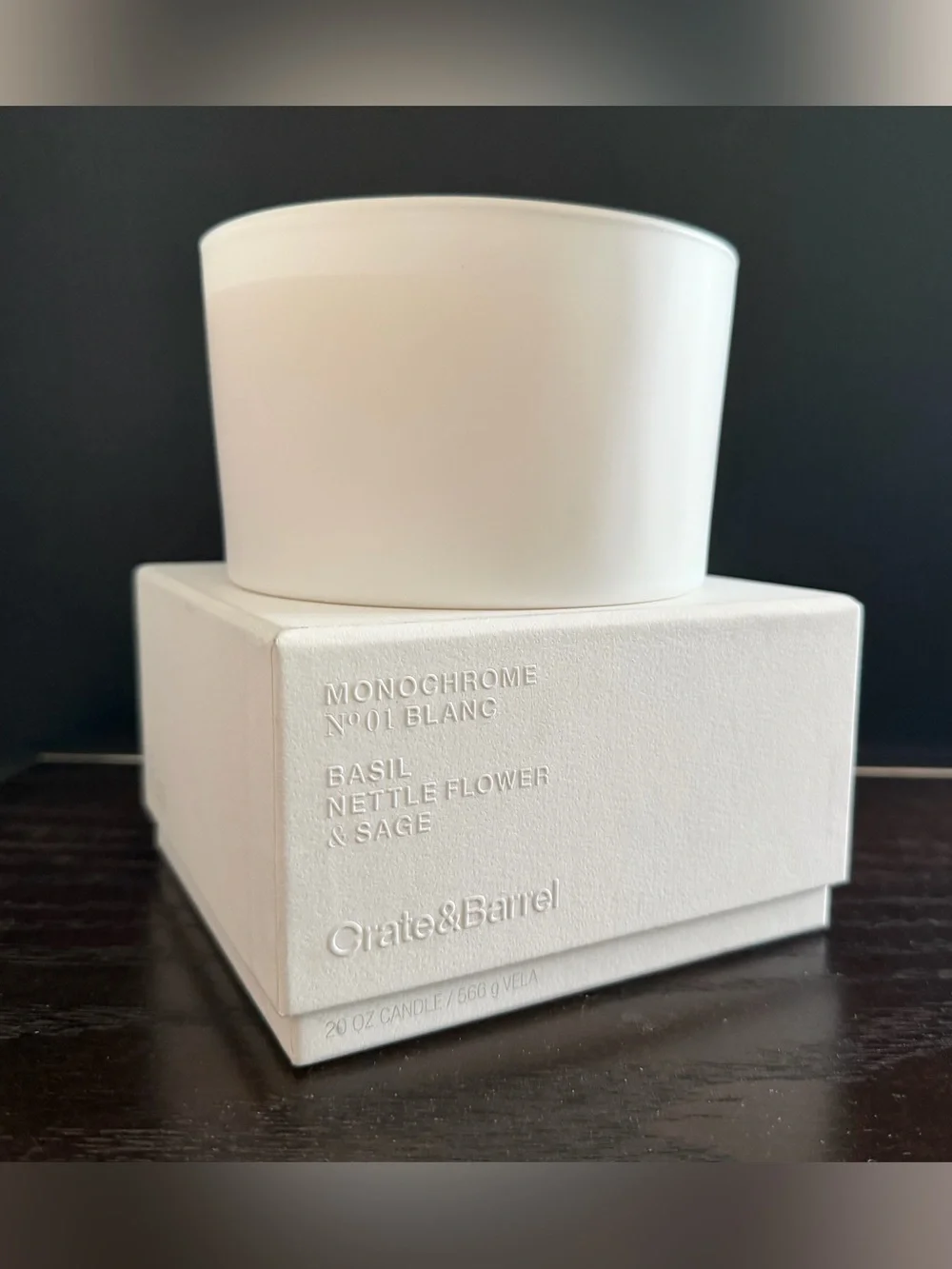 Crate&Barrel Monochrome No.01 Blanc 3-wick Candle